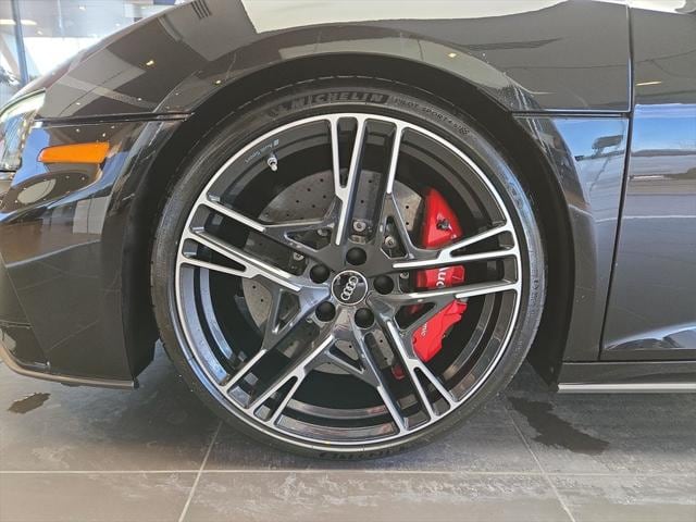 Used 2020 Audi R8 Performance with VIN WUA4BCFX8L7900063 for sale in Kansas City