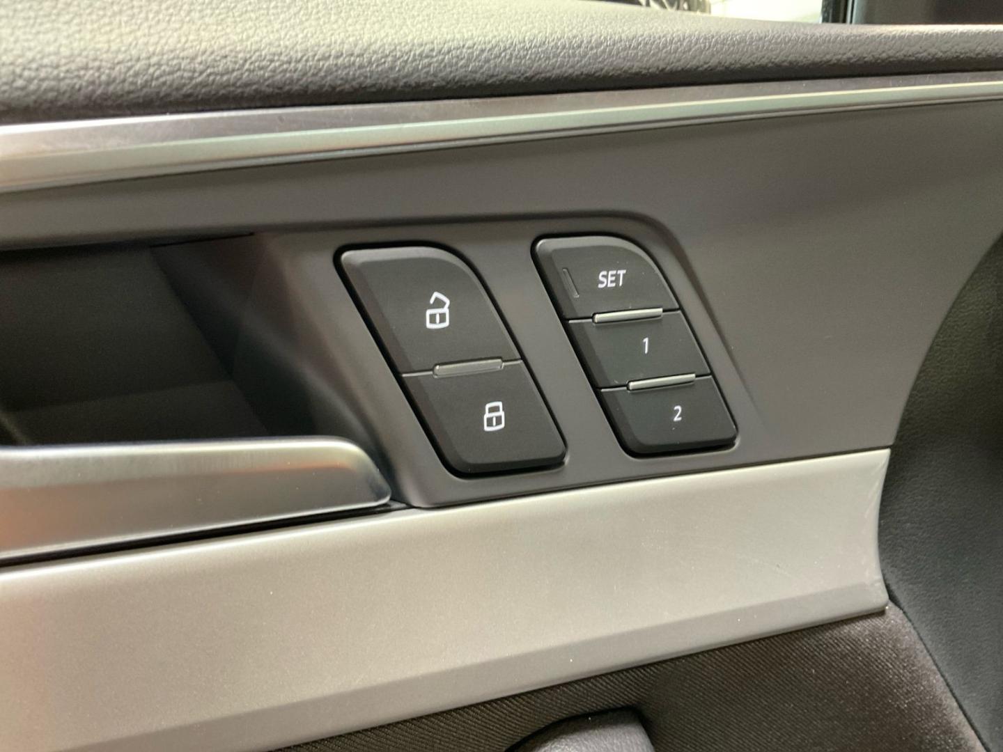 Image about Audi A4 Avant S line 45 TFSI quattro S tronic