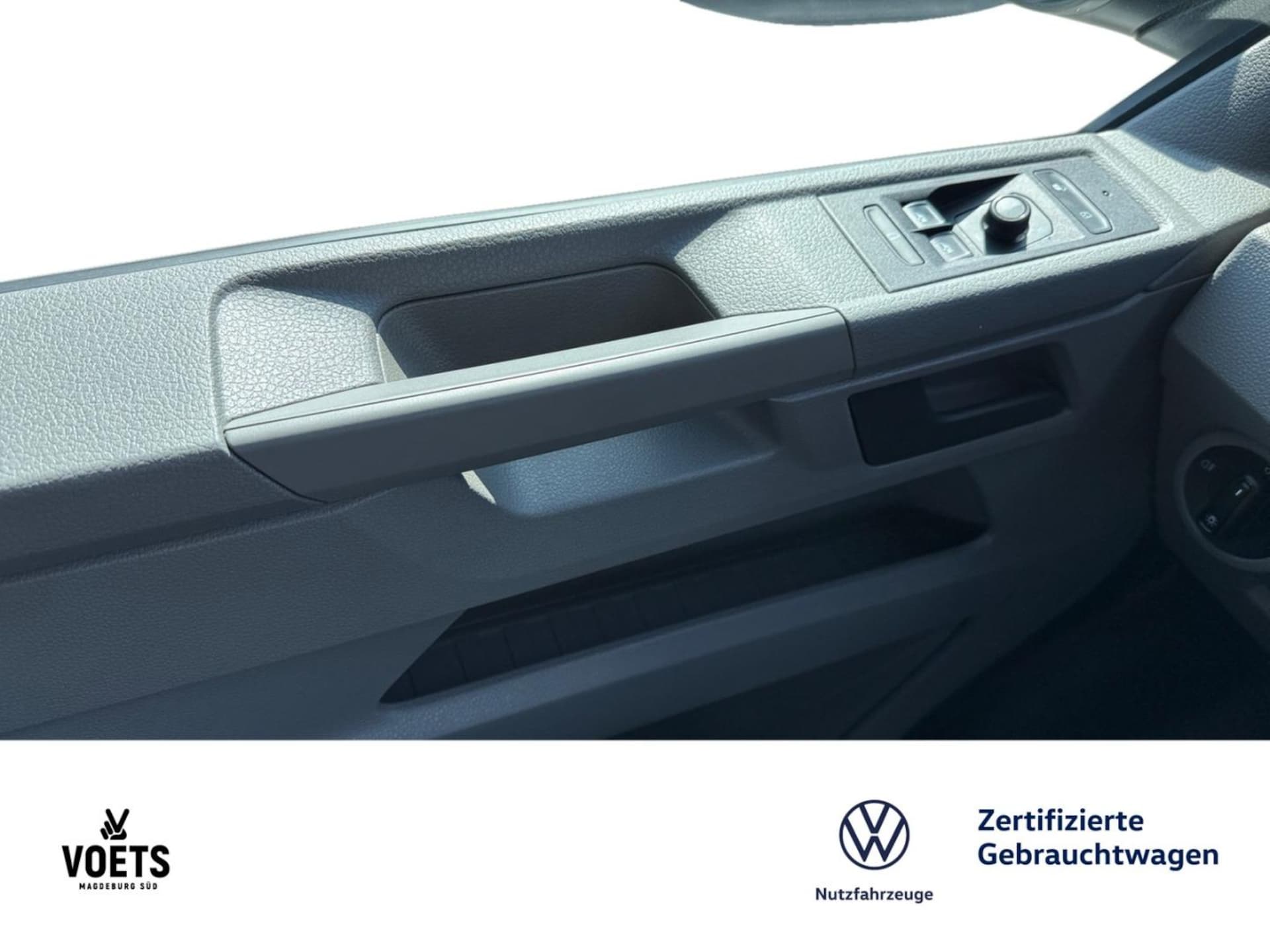 Volkswagen T6.1 Transporter Kombi kurzer Radstand