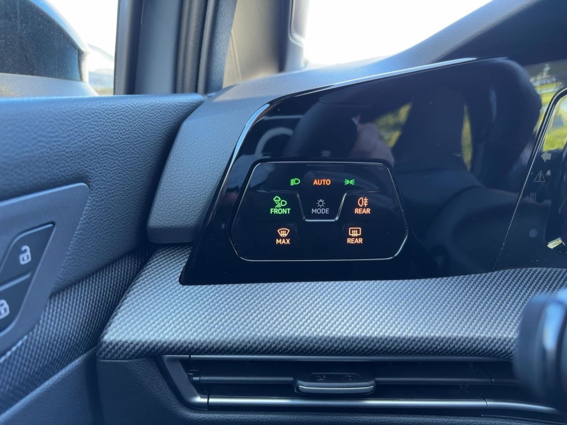 Volkswagen Golf R-Line