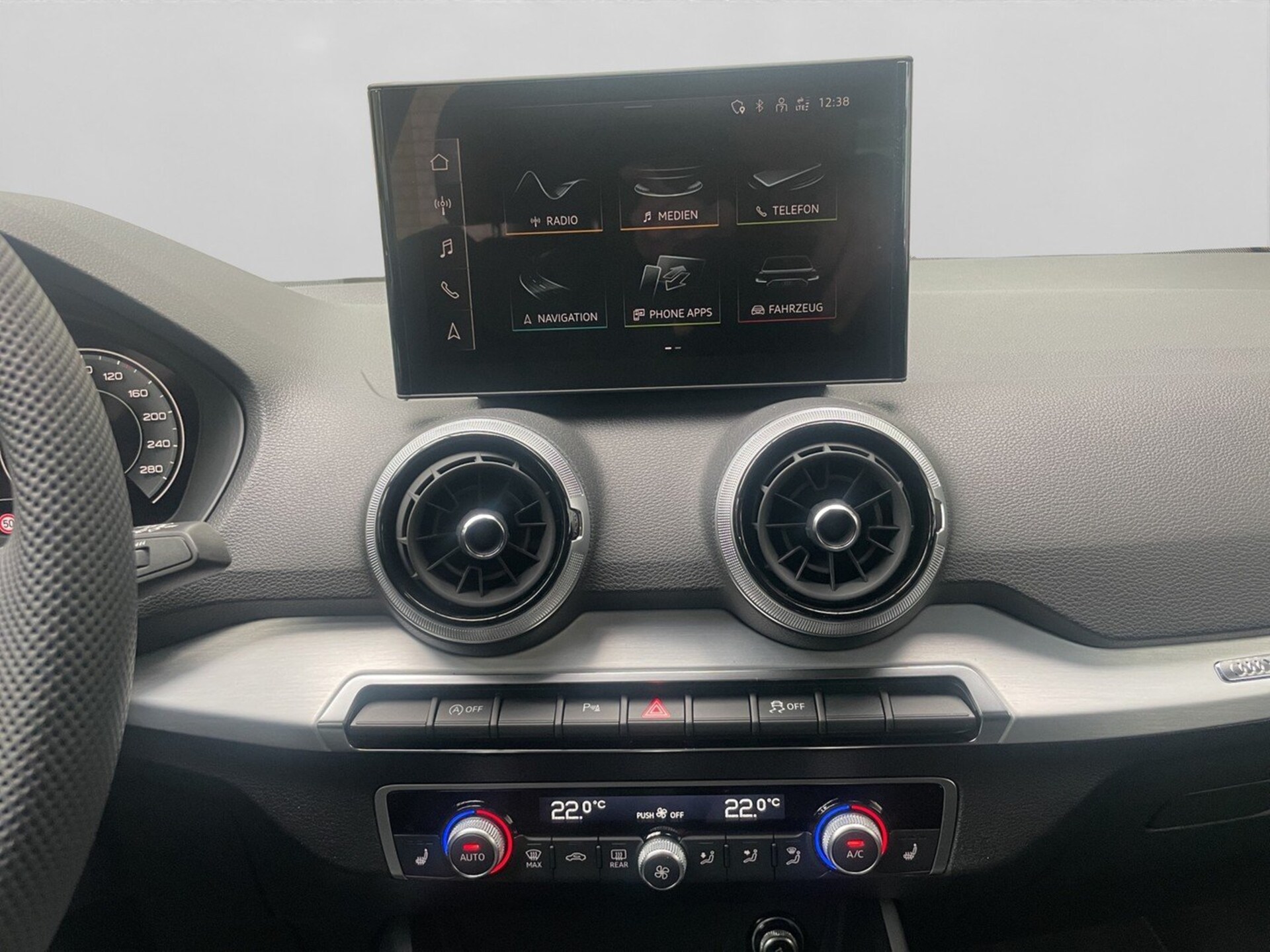 Audi Q2 S line