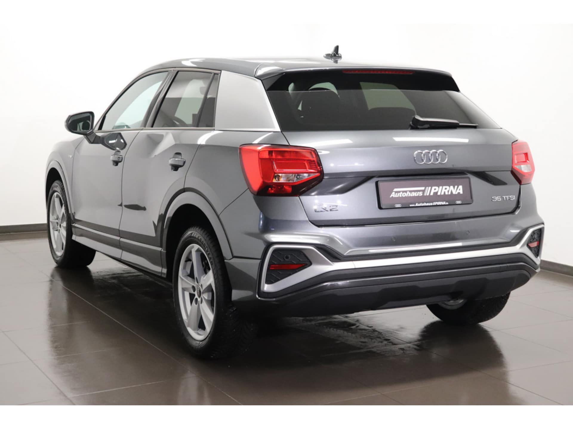 Audi Q2 S line