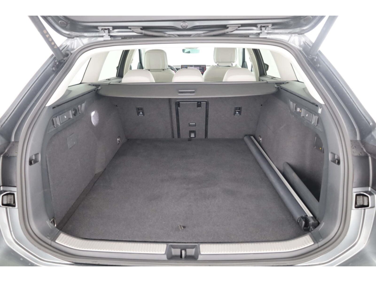 Volkswagen Passat – Bild 12