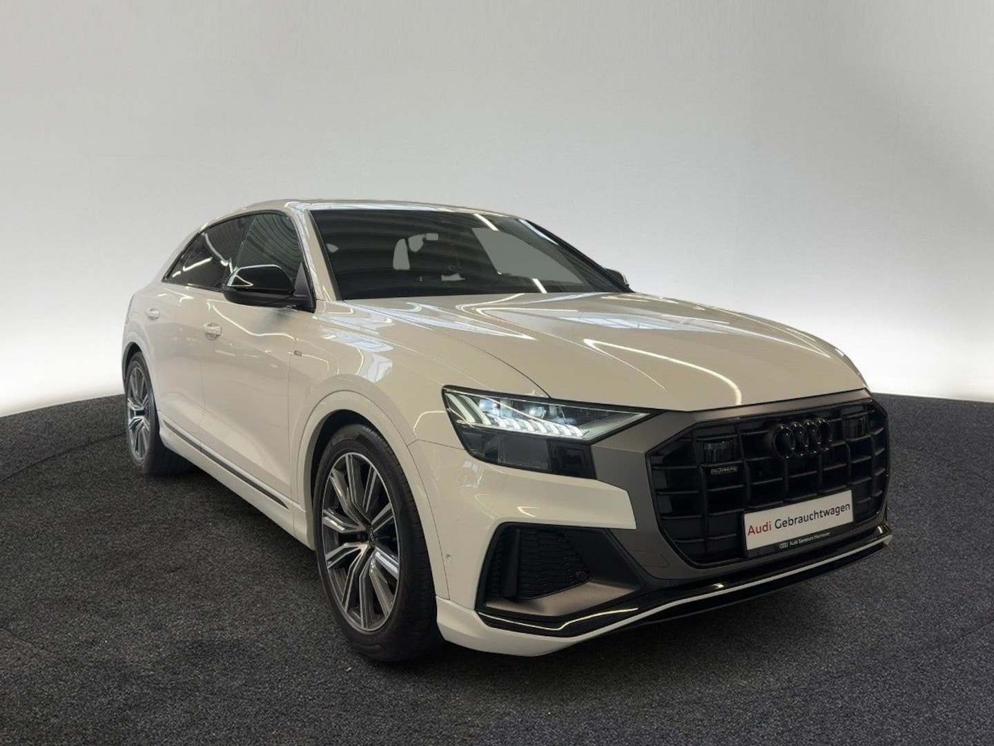 Bild über Audi Q8 50 TDI quattro tiptronic - für weitere Informationen kontaktieren Sie den Audi Partner