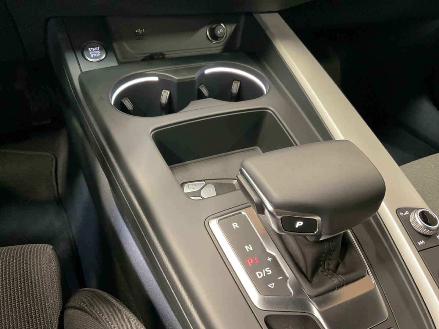 Image about Audi A4 Avant S line 45 TFSI quattro S tronic
