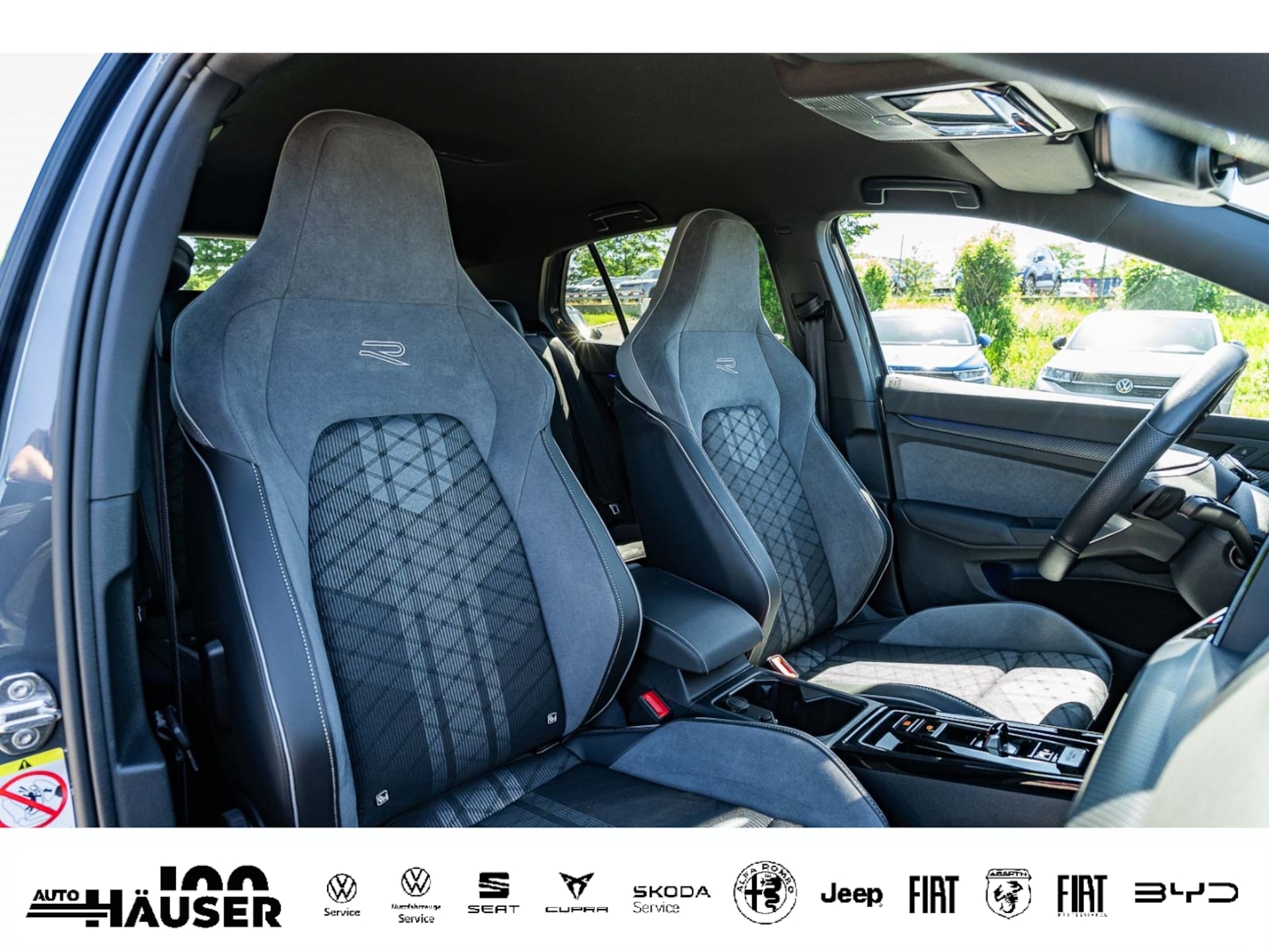 Volkswagen Golf R-Line