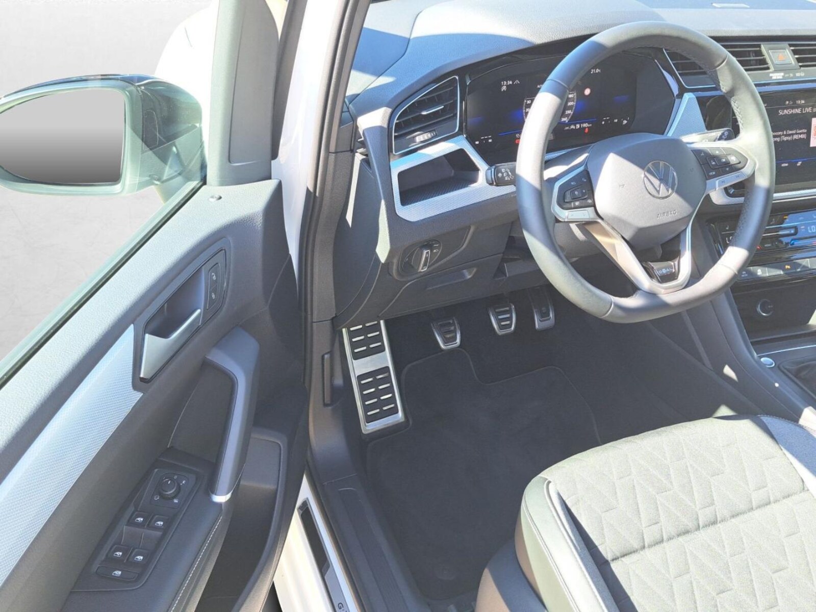 Volkswagen Touran – Bild 14