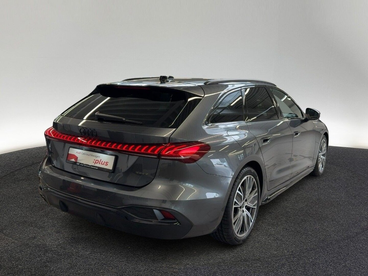 Bild über Audi A5 Avant edition one TDI quattro 150 kW S tronic - für weitere Informationen kontaktieren Sie den Audi Partner