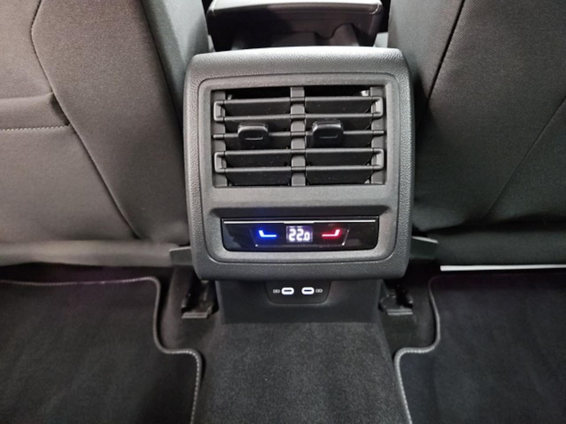 Volkswagen Golf Variant Style