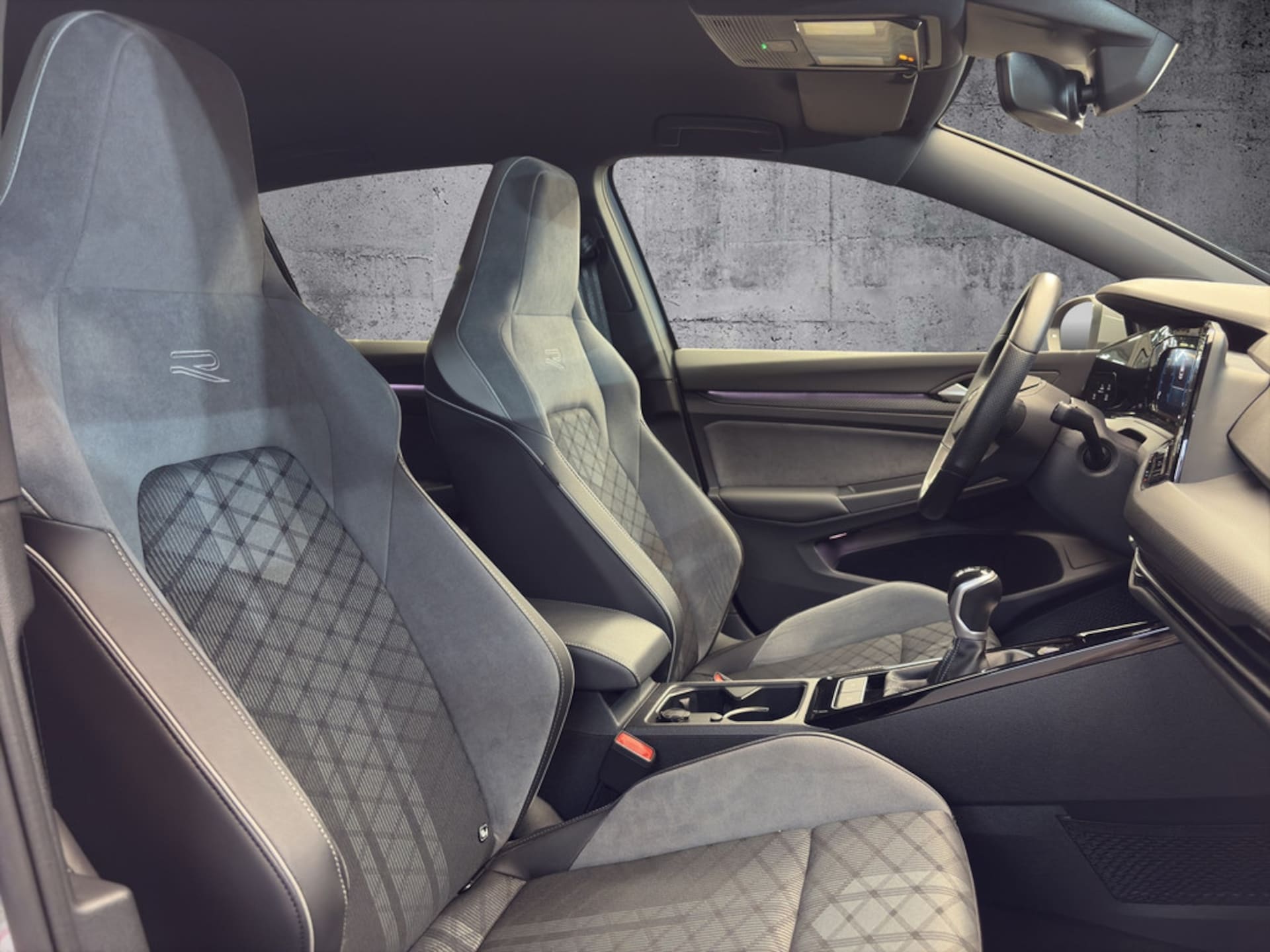 Volkswagen Golf R-Line