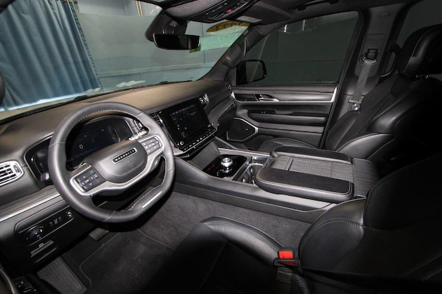 2023 Jeep Wagoneer