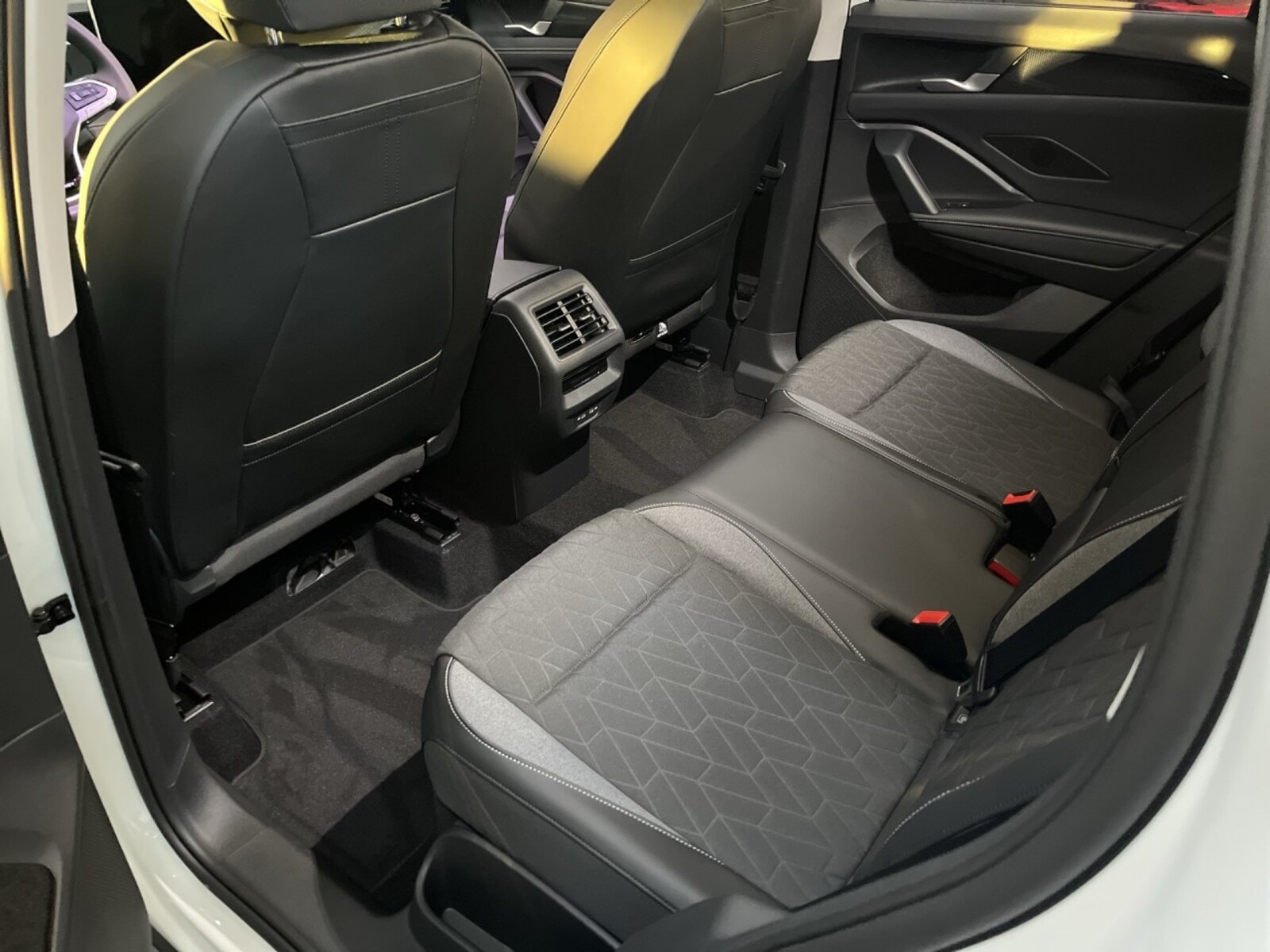 Volkswagen Tiguan – Bild 7