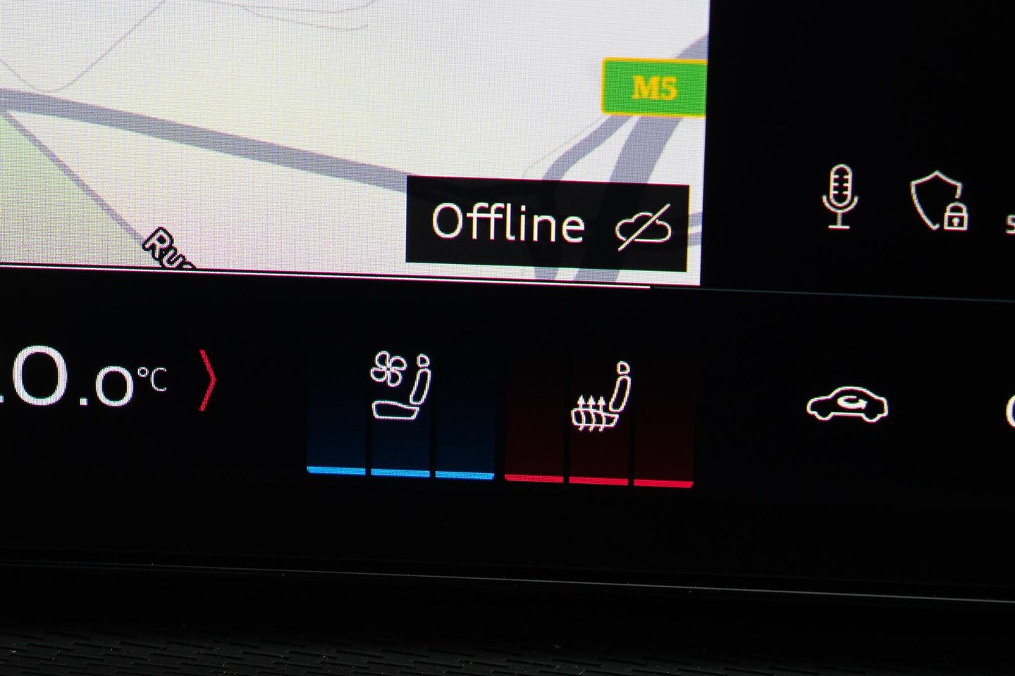 Image about Audi Q5 SUV e-hybrid quattro S tronic