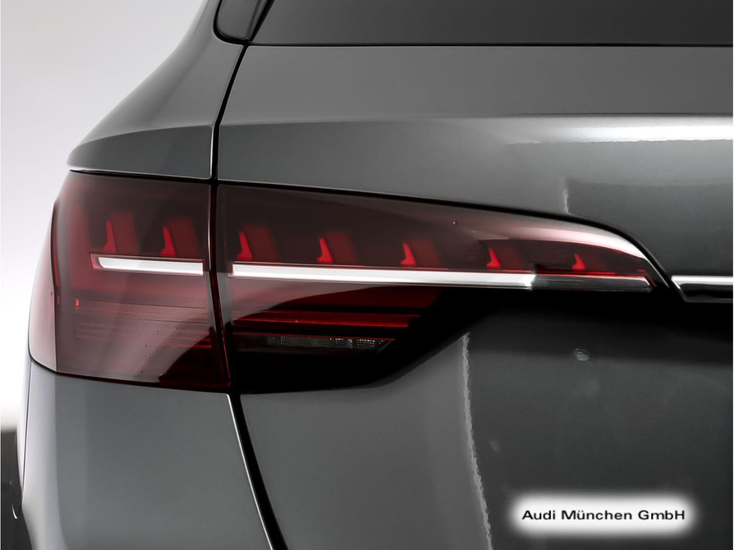 Bild über Audi A4 Avant S line 40 TFSI S tronic - für weitere Informationen kontaktieren Sie den Audi Partner