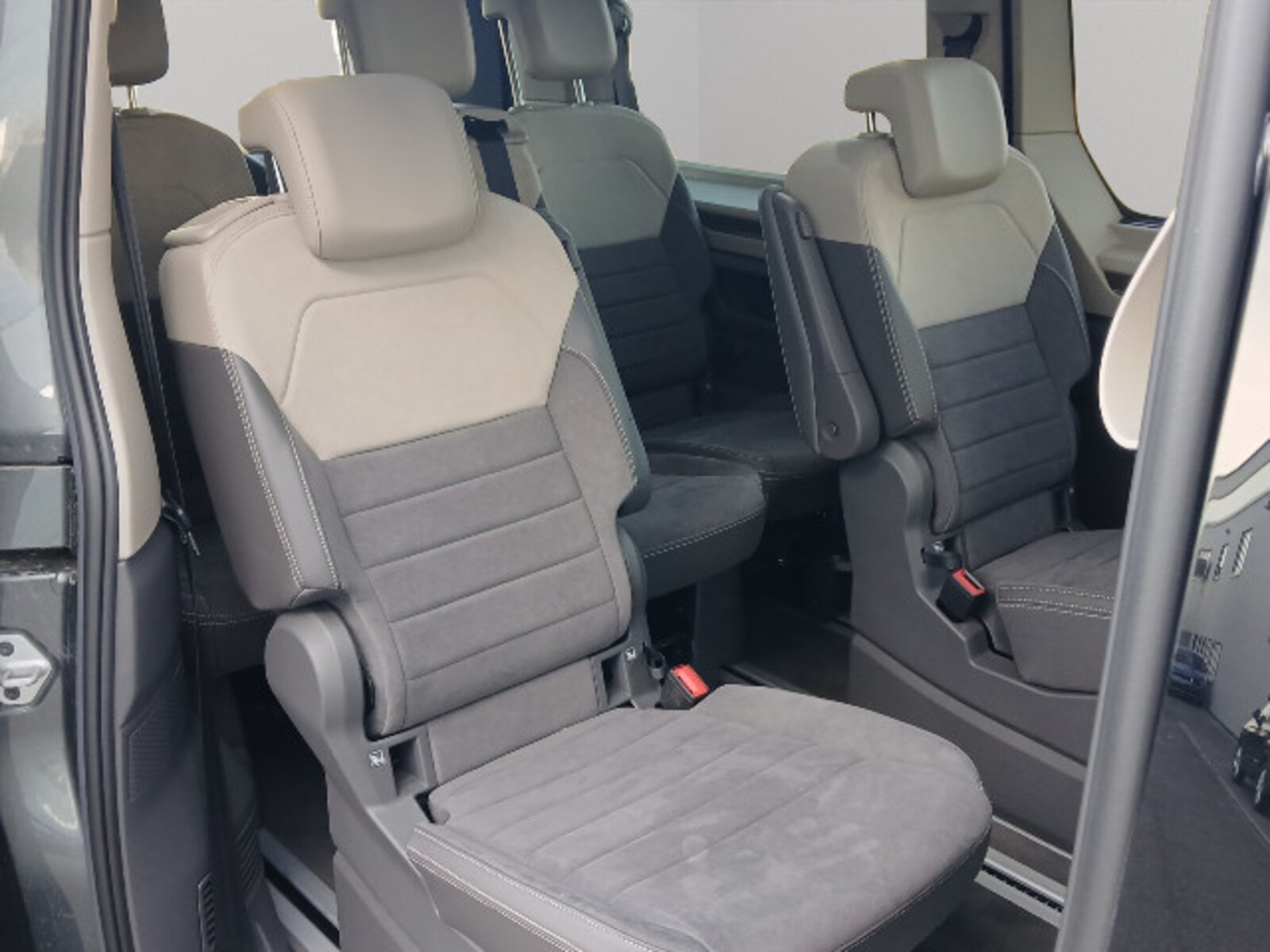 Volkswagen Multivan Langversion – Bild 19