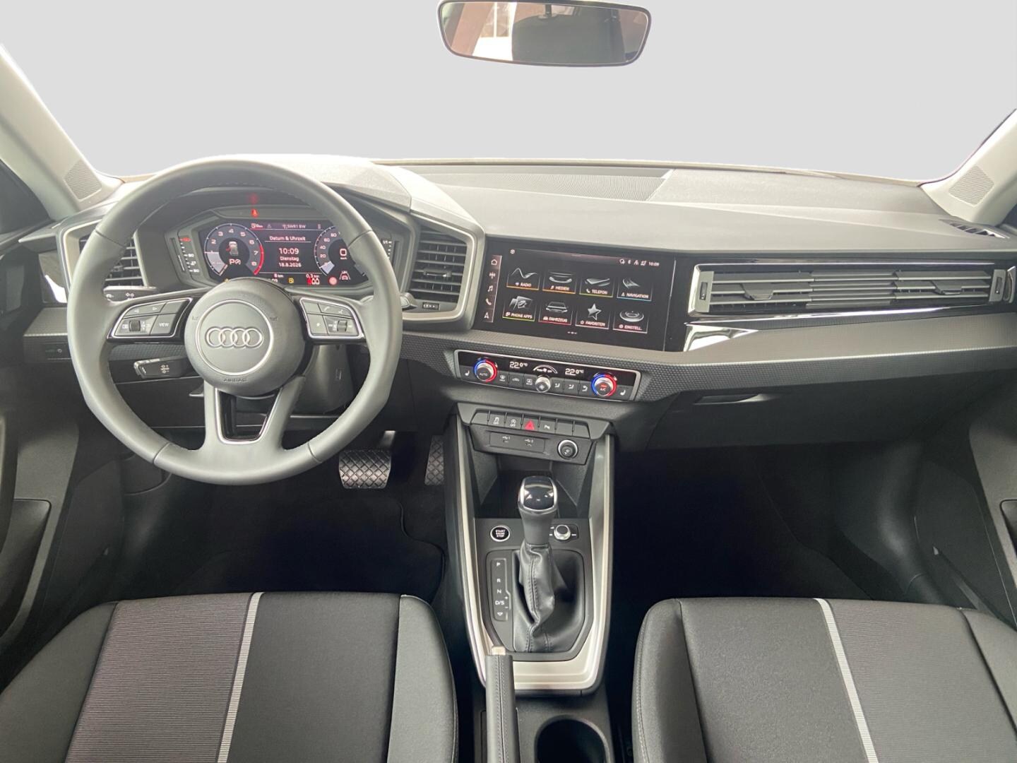 Bild über Audi A1 Sportback advanced 25 TFSI S tronic - für weitere Informationen kontaktieren Sie den Audi Partner