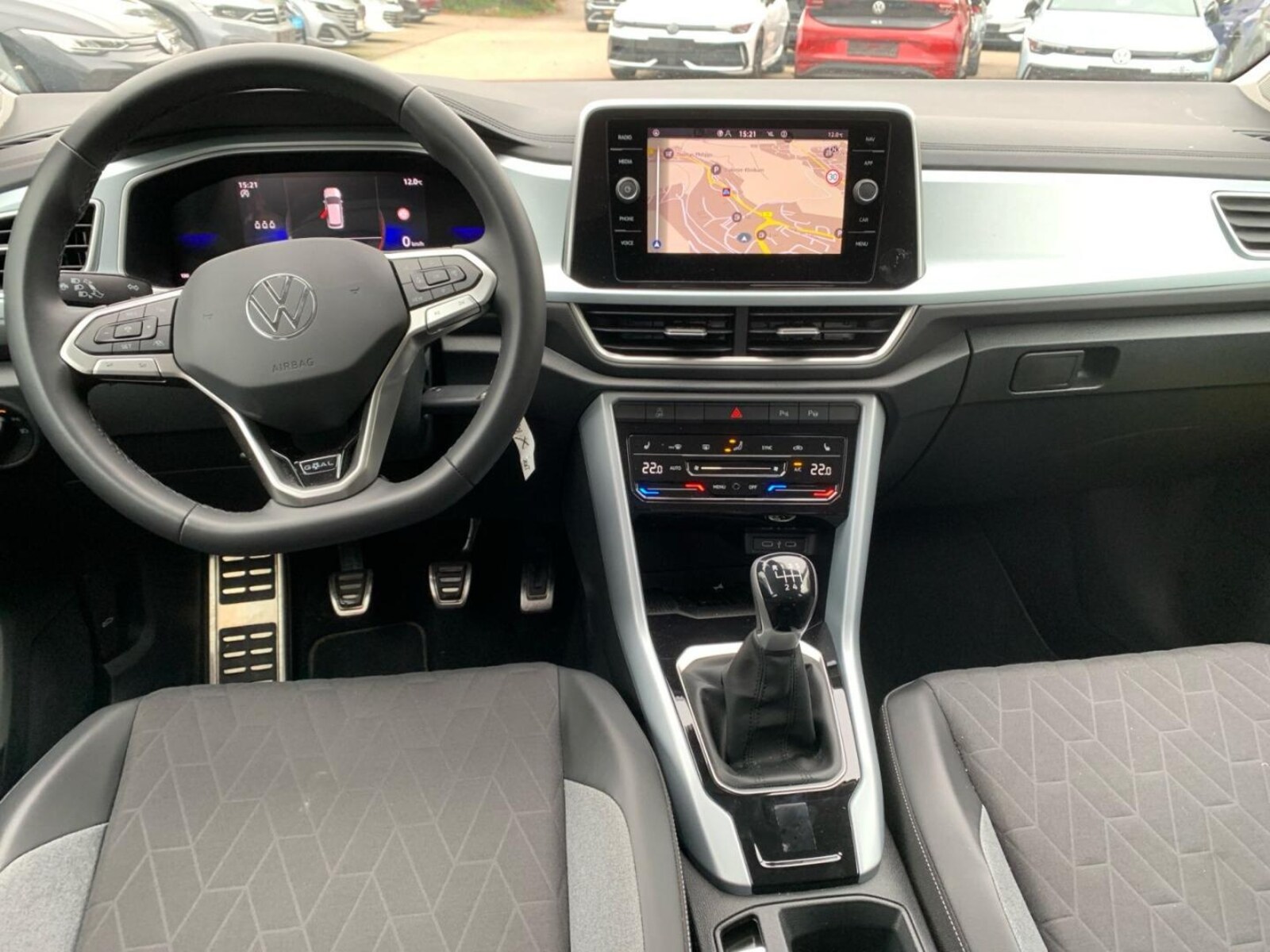 Volkswagen T-Roc – Bild 11