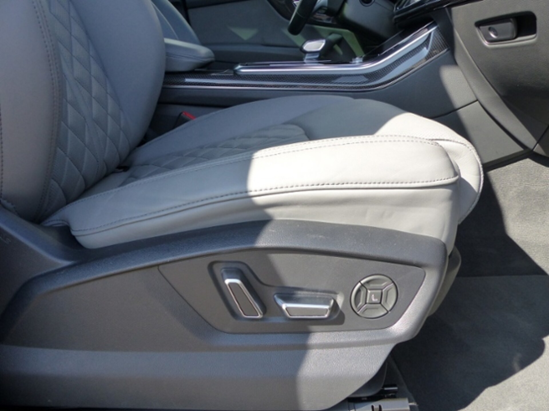 Audi Q8 SUV