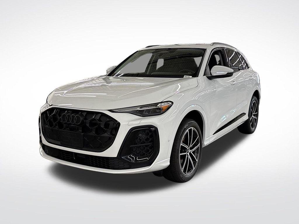 2026 Audi Q5 Premium Plus quattro's photo