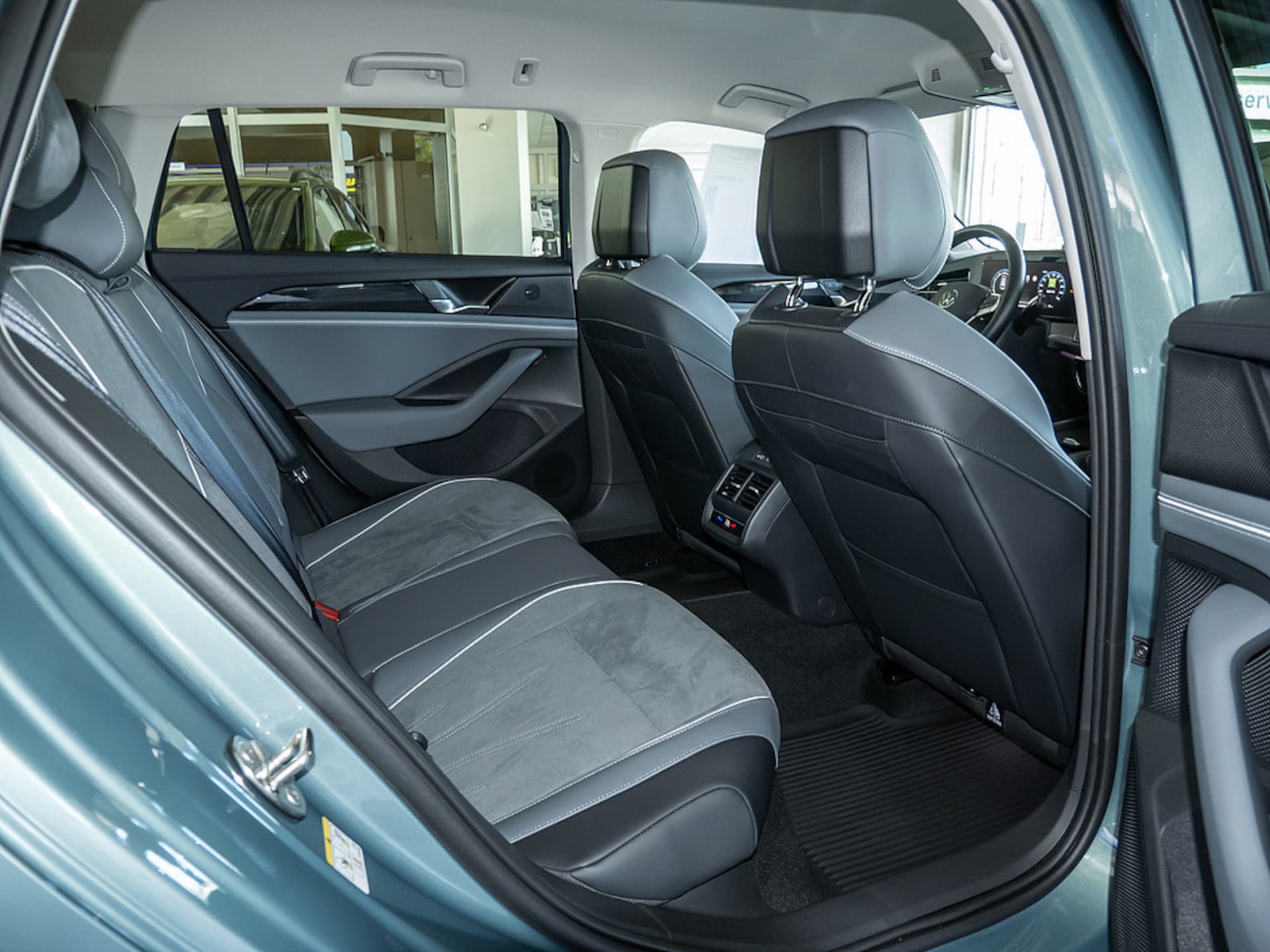 Volkswagen Passat Business