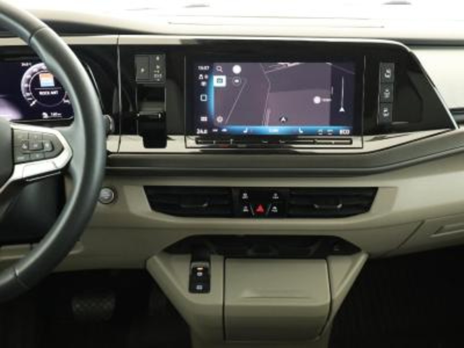 Volkswagen Multivan Basis-Modell