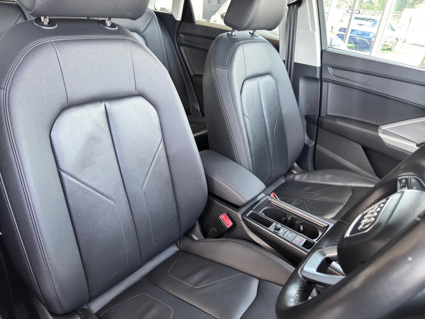 Image about Audi Q3 35 TFSI S tronic