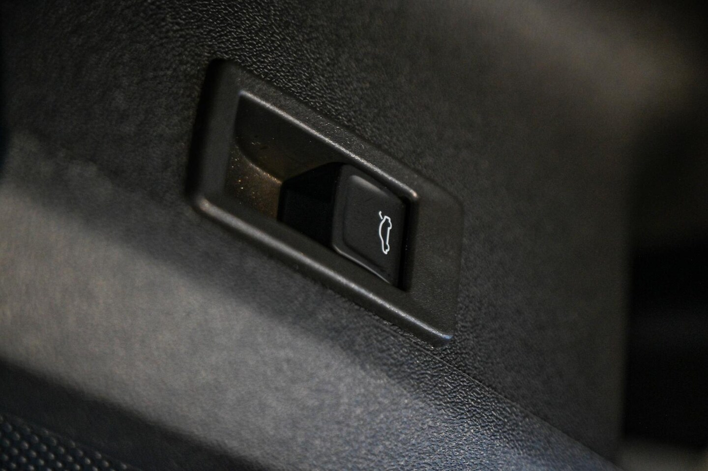 Image about Audi Q5 SUV TDI quattro 150 kW sport