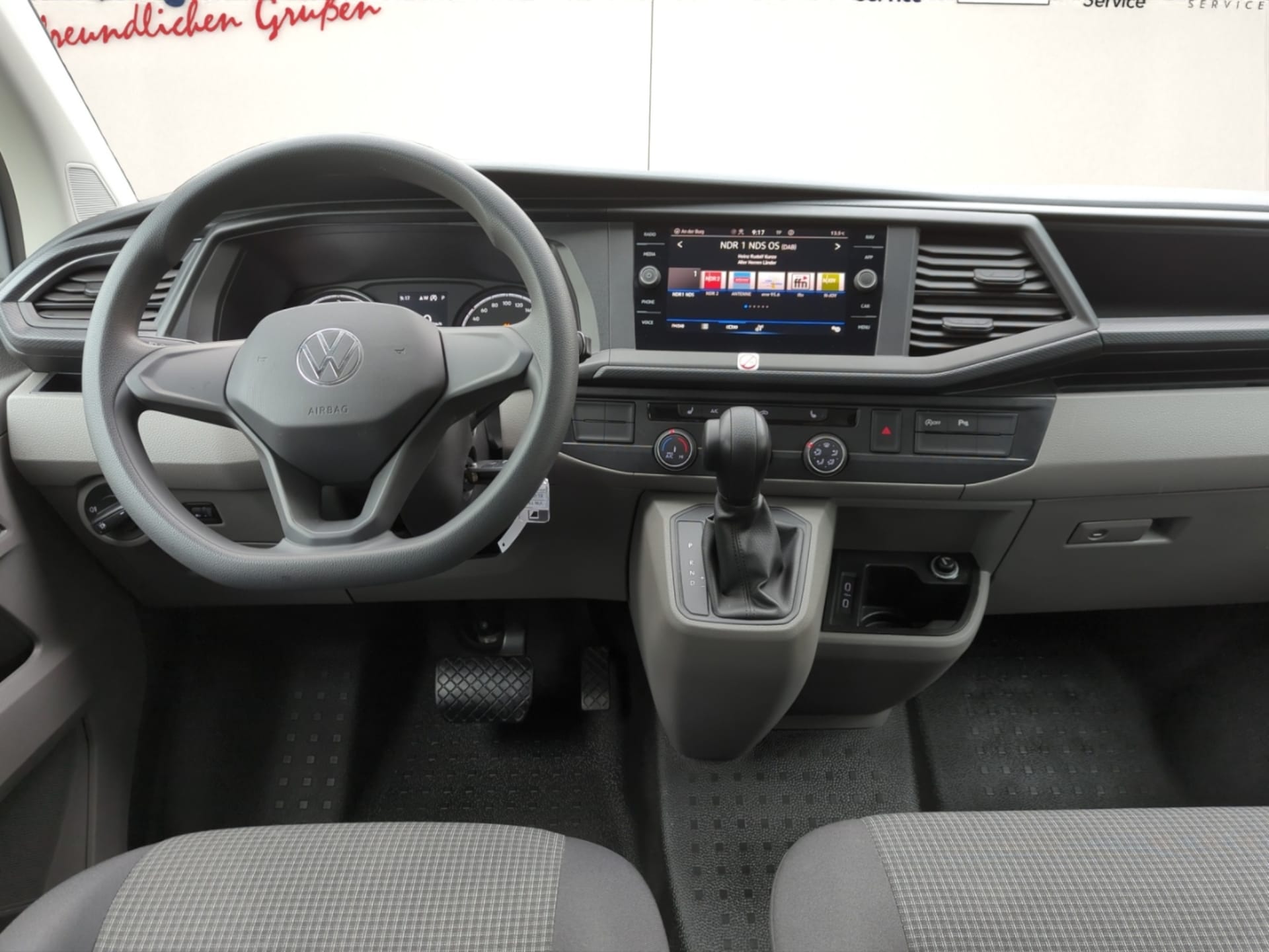 Volkswagen T6.1 Transporter Kombi langer Radstand