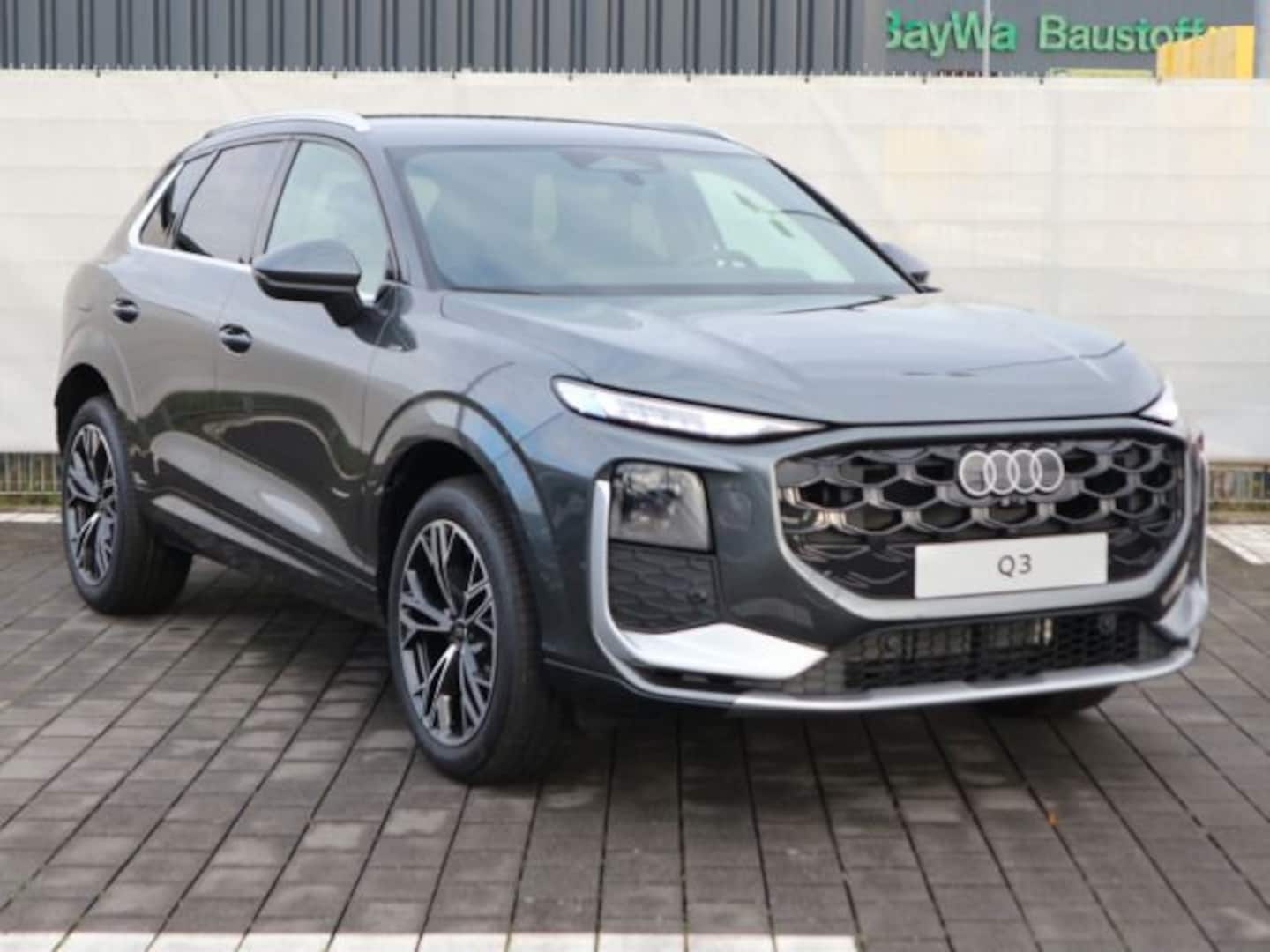 Bild über Audi Q3 SUV e-hybrid e-hybrid 200 kW S tronic - für weitere Informationen kontaktieren Sie den Audi Partner
