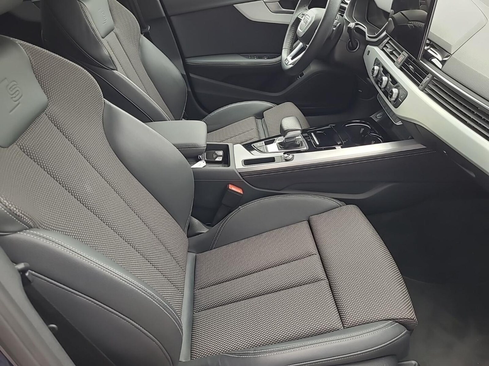Audi A4 Avant – Bild 15