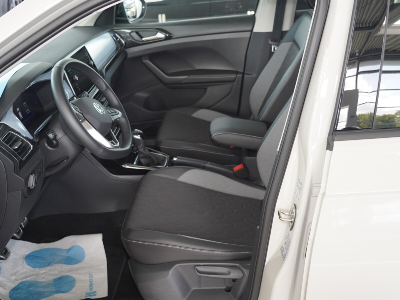 Volkswagen T-Cross – Bild 9