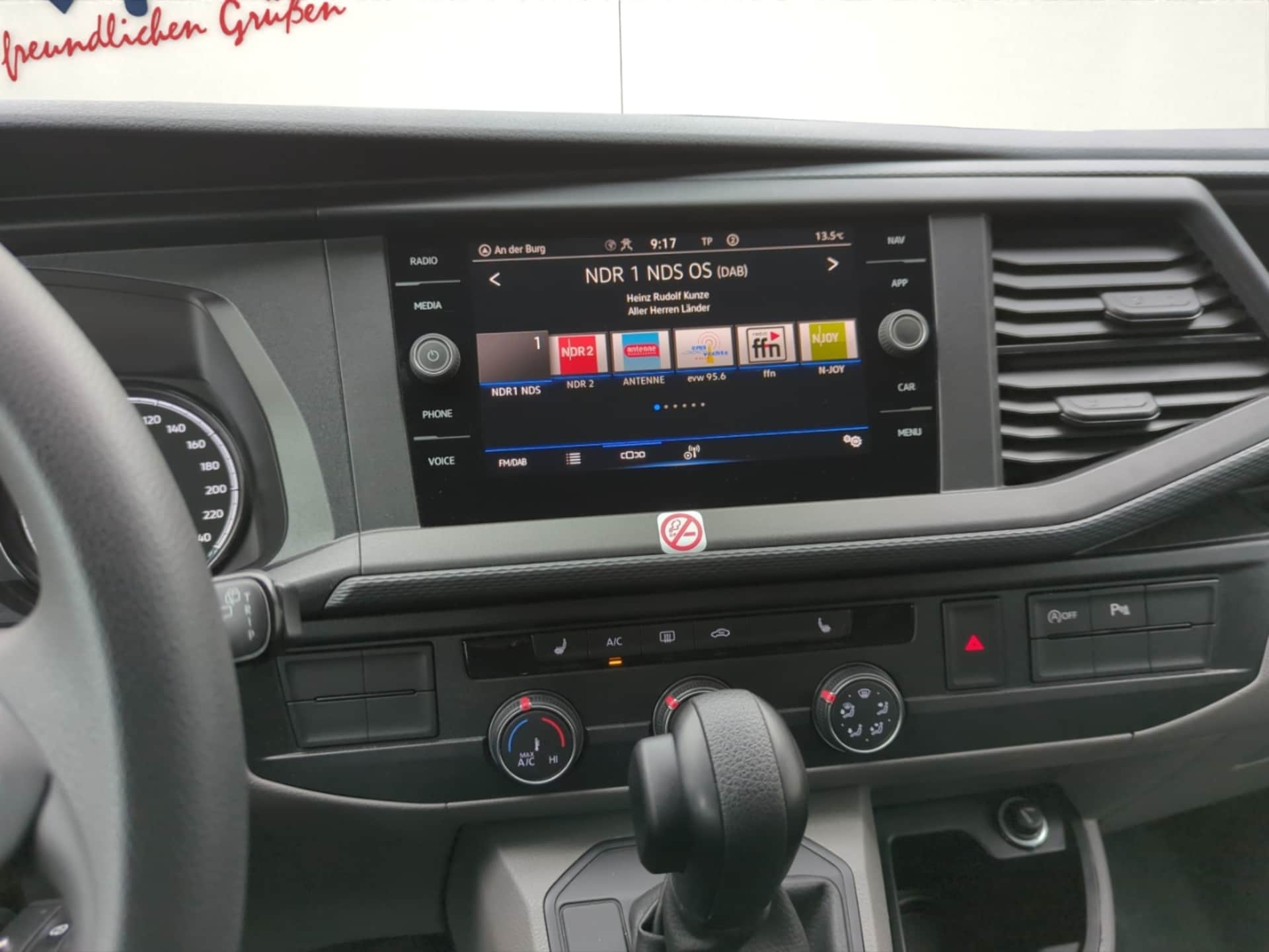 Volkswagen T6.1 Transporter Kombi langer Radstand