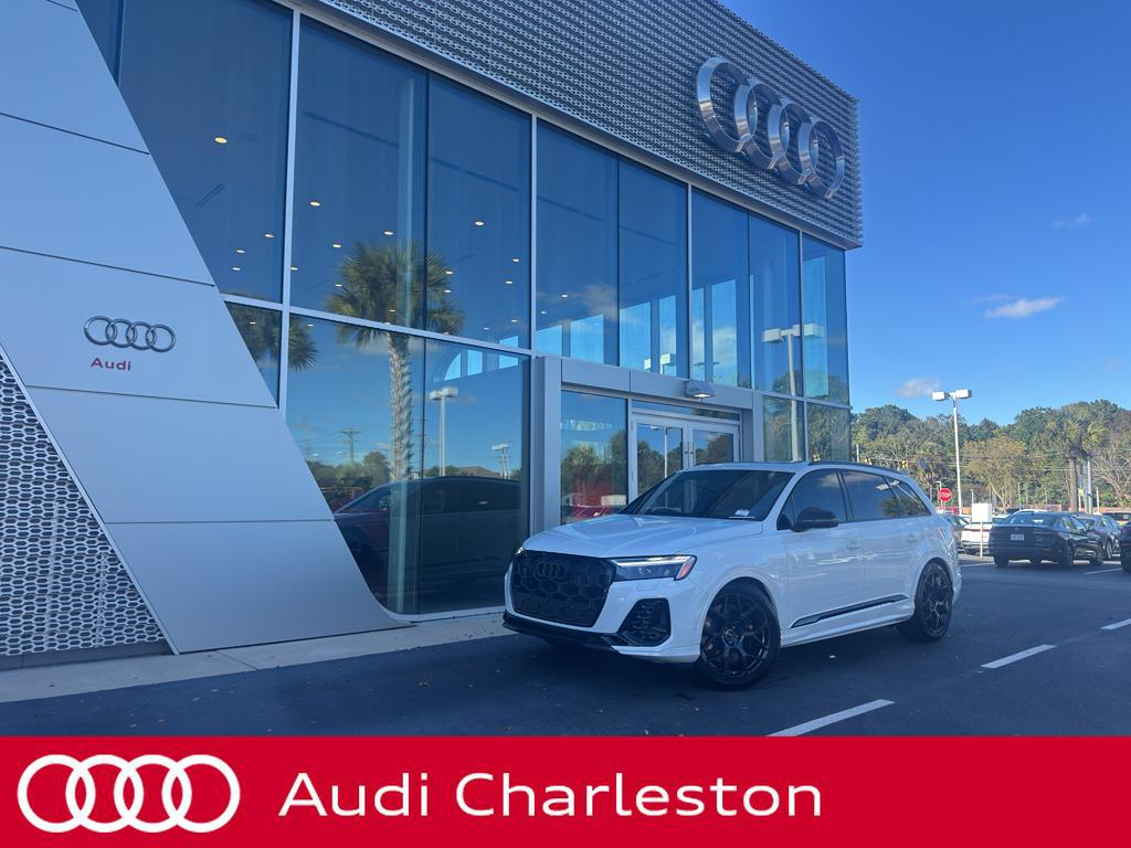 2026 Audi SQ7 Premium Plus quattro Tiptronic's photo