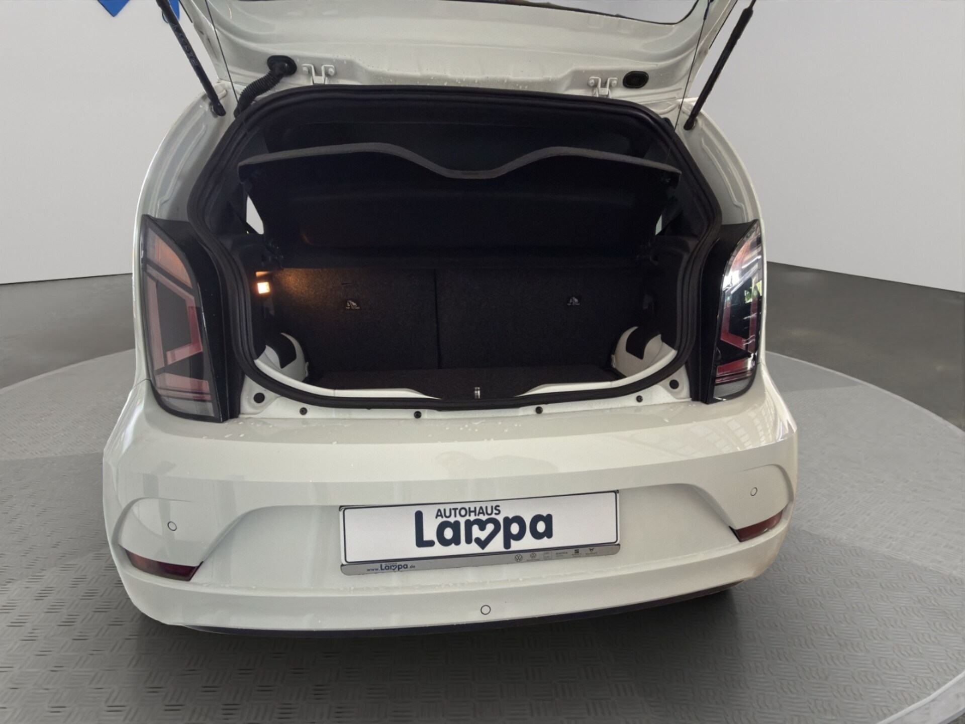 Volkswagen up! ACTIVE