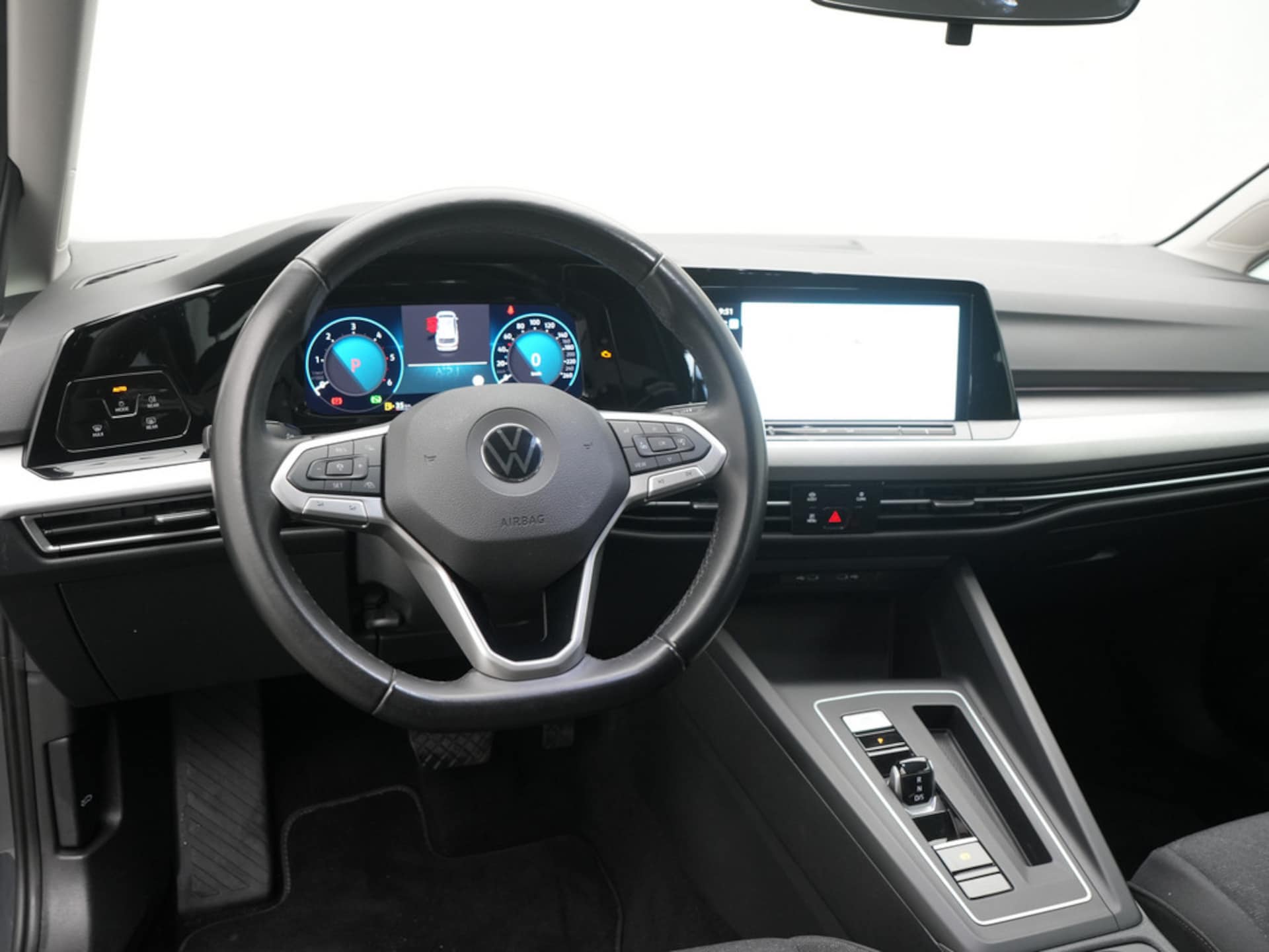 Volkswagen Golf Variant Life