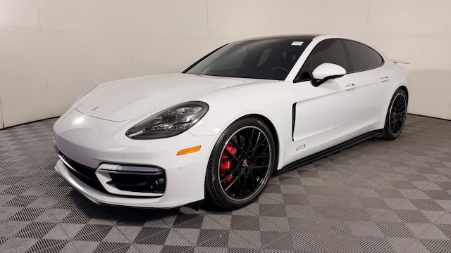 2023 Porsche Panamera