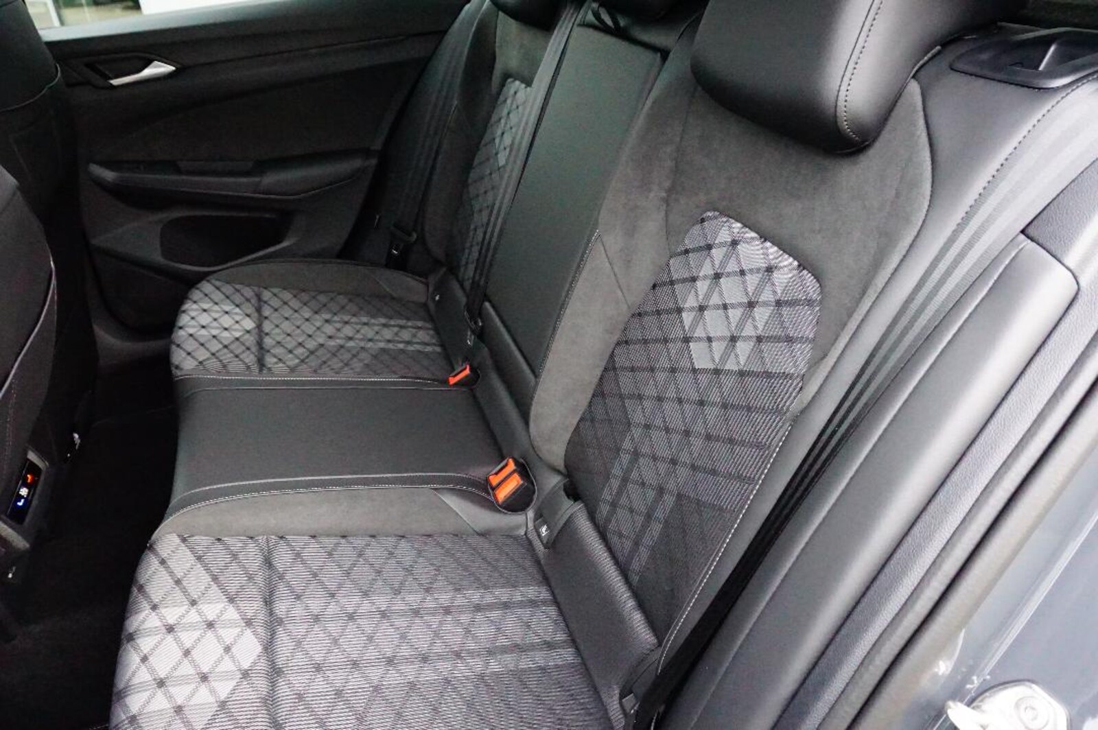 Volkswagen Golf – Bild 13