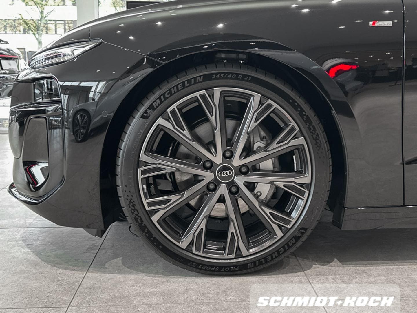 Bild über Audi A6 Sportback e-tron e-tron performance - für weitere Informationen kontaktieren Sie den Audi Partner
