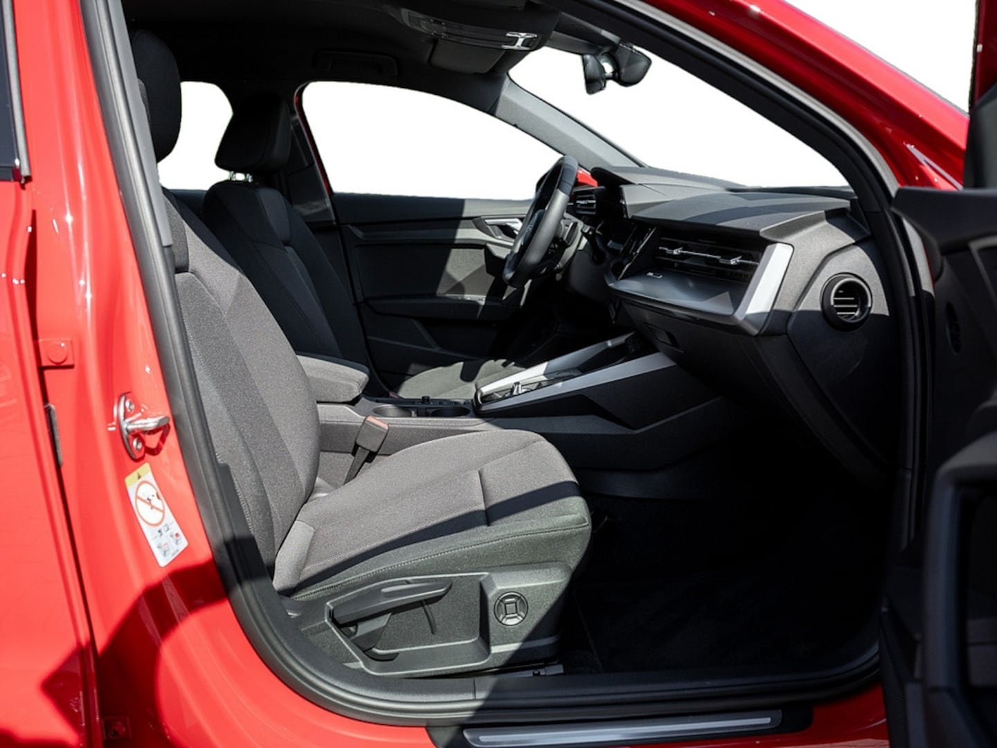 Bild über Audi A3 Sportback TFSI e advanced 40 TFSI e S tronic - für weitere Informationen kontaktieren Sie den Audi Partner
