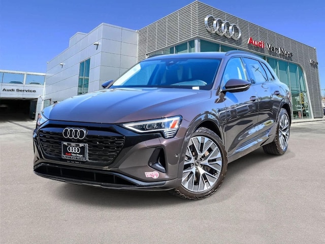 2024 Audi Q8 e-tron