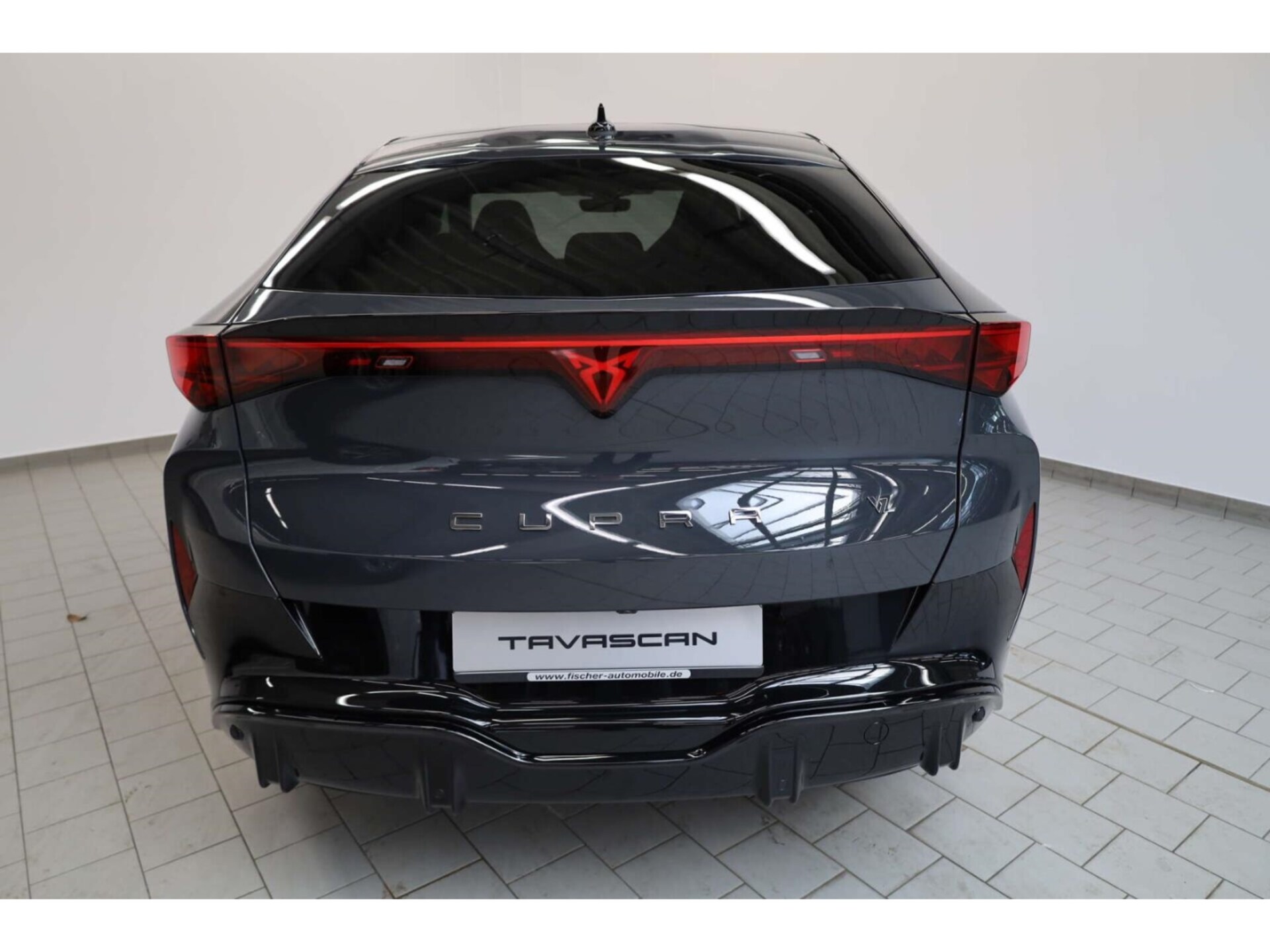 CUPRA Tavascan VZ