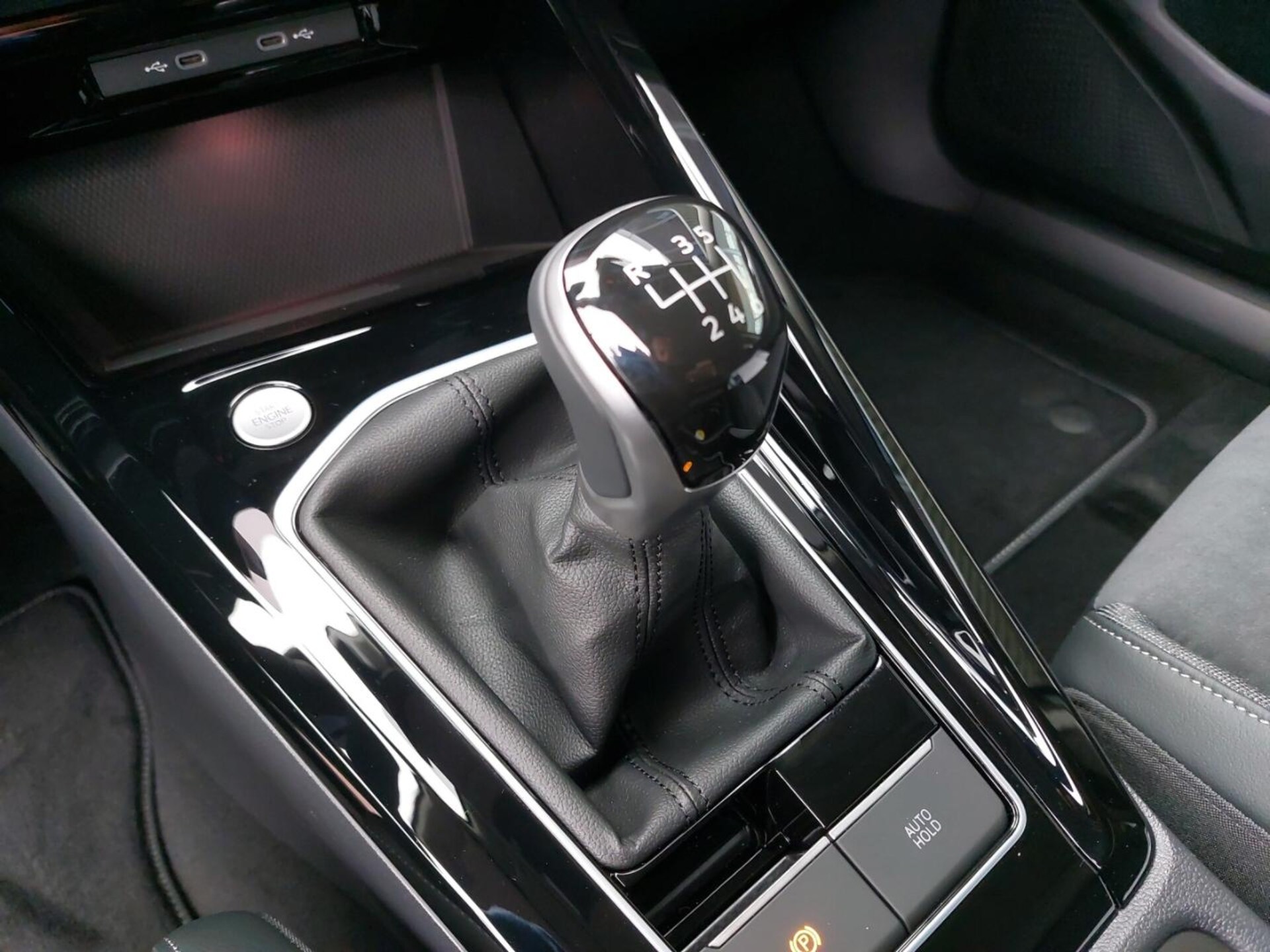 Volkswagen Golf Style