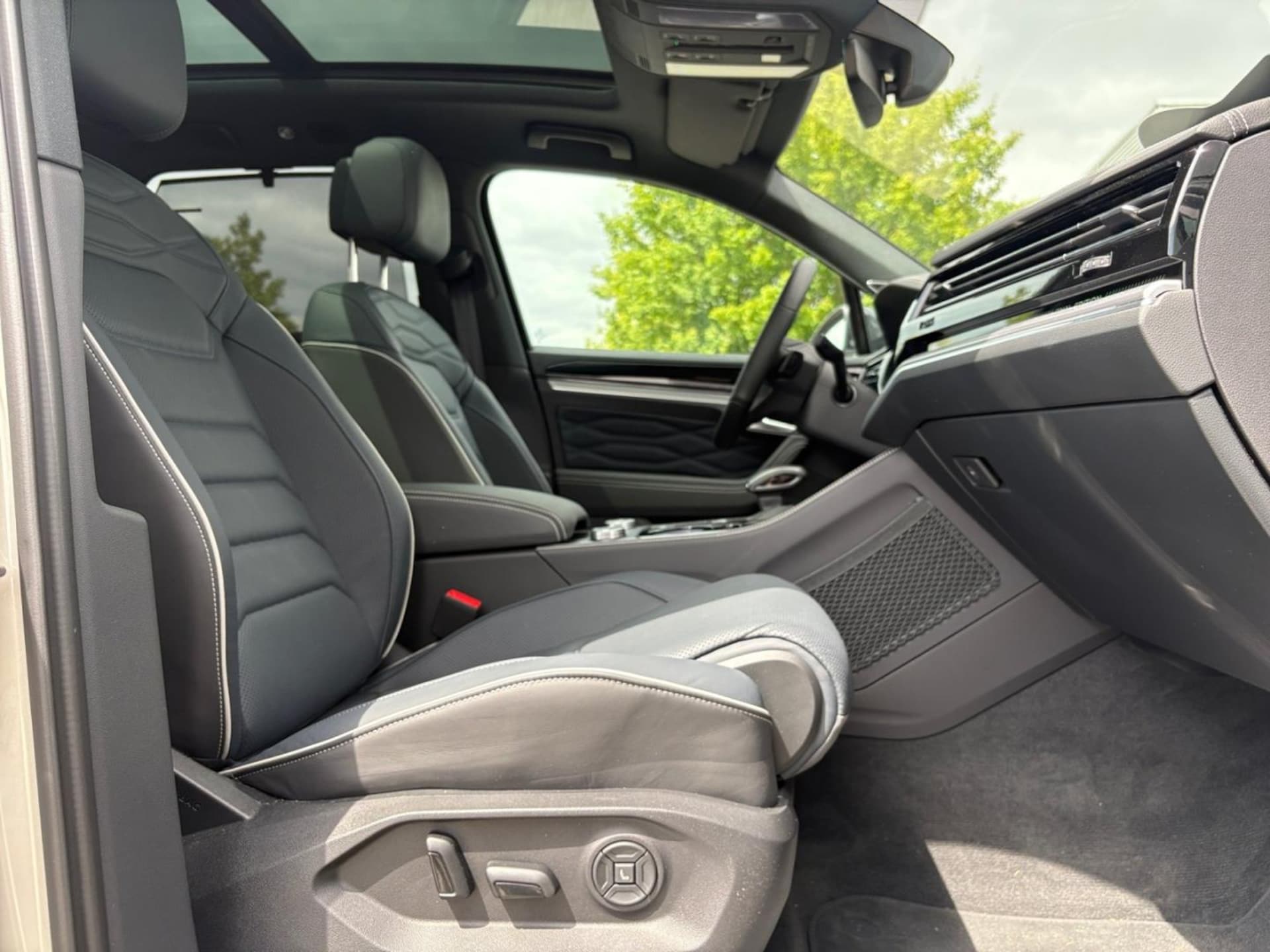 Volkswagen Touareg R-Line