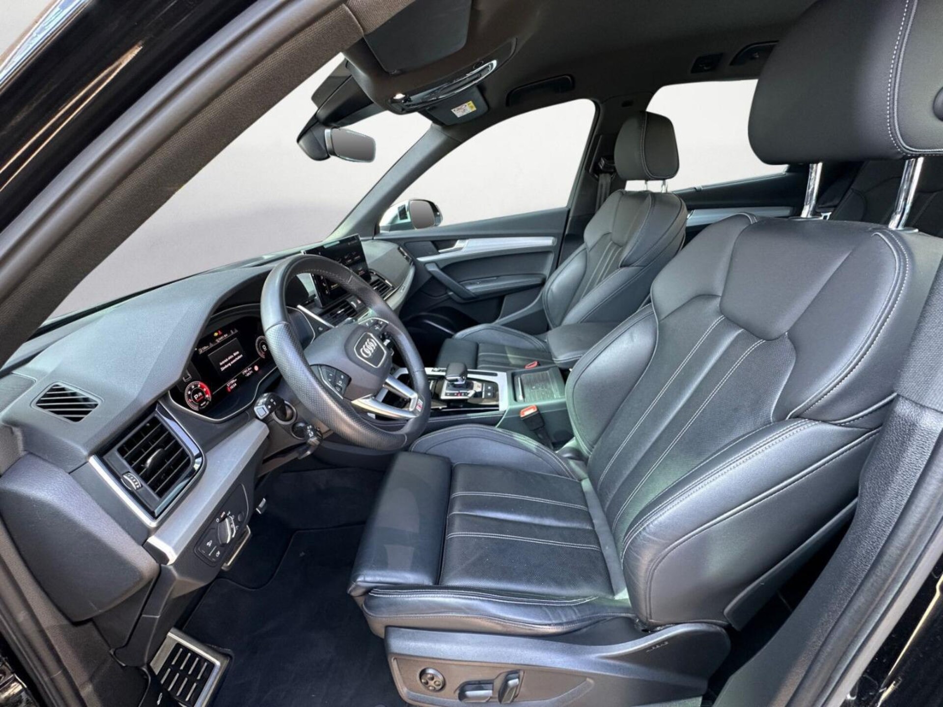 Audi SQ5 SUV
