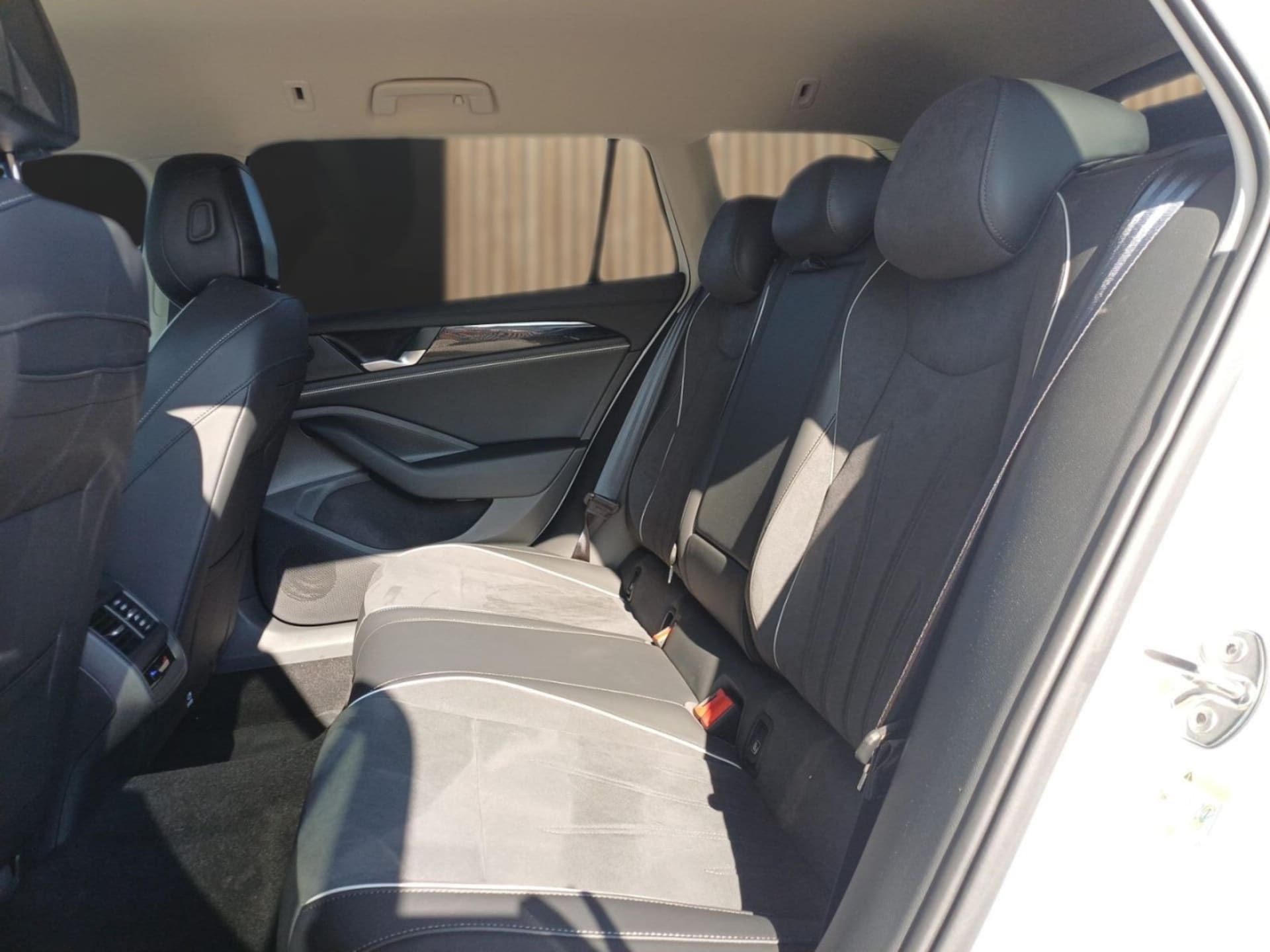 Volkswagen Passat Business