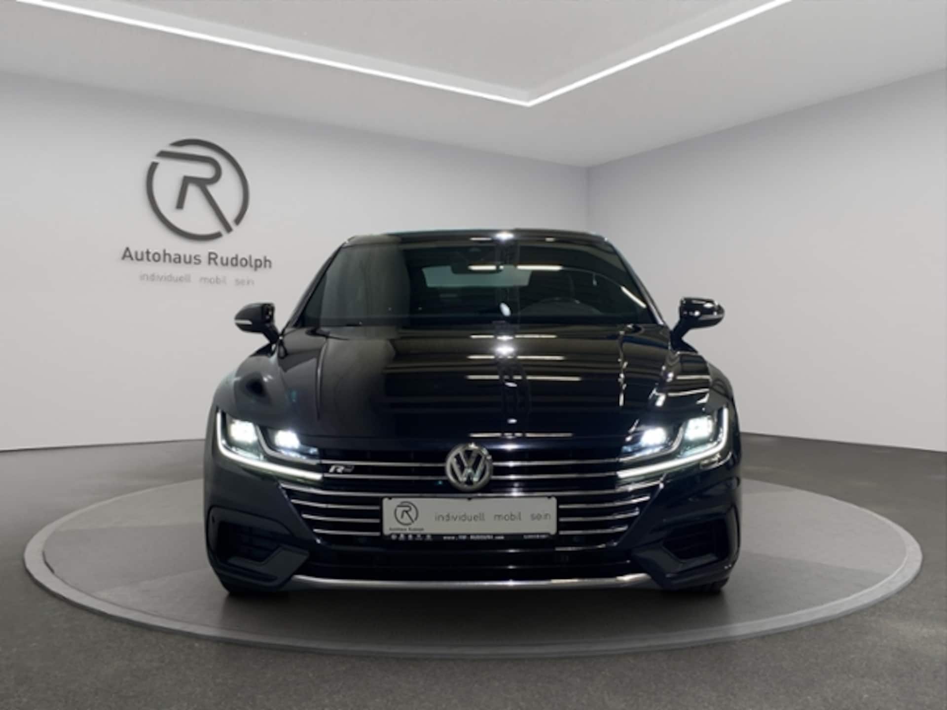 Volkswagen Arteon R-Line