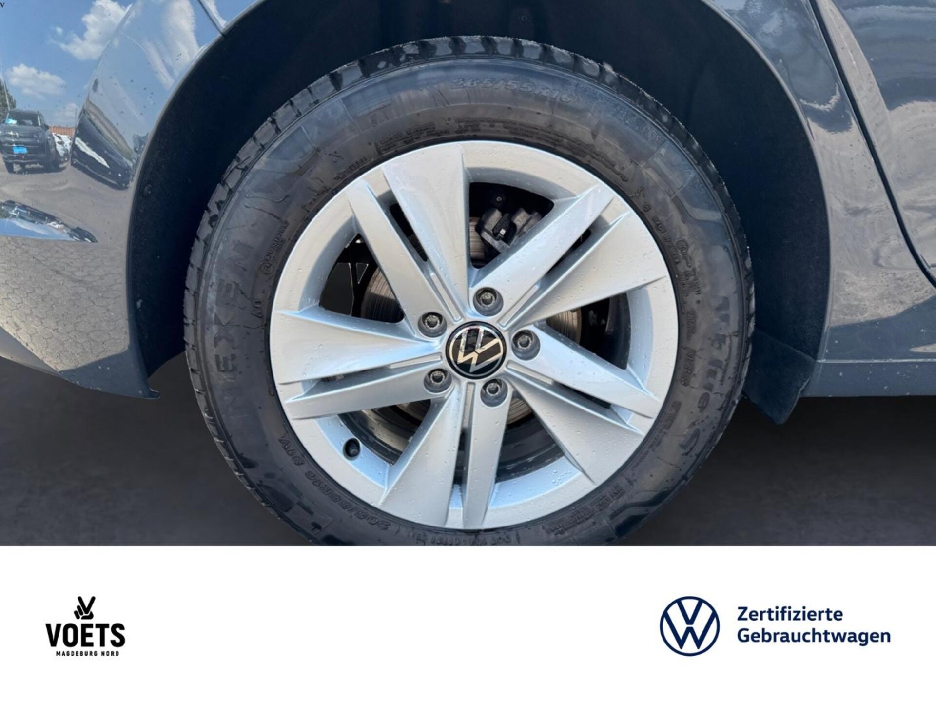 Volkswagen Golf Life