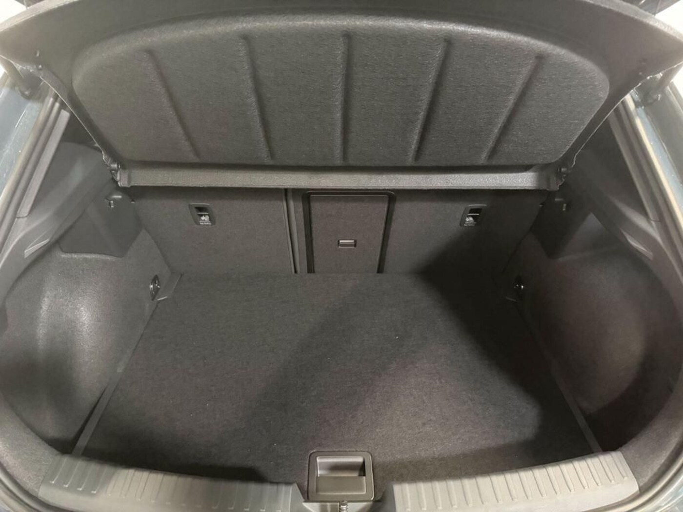 CUPRA Leon León 1.5 eTSI DSG 110 kW (150 CV) — photo 7