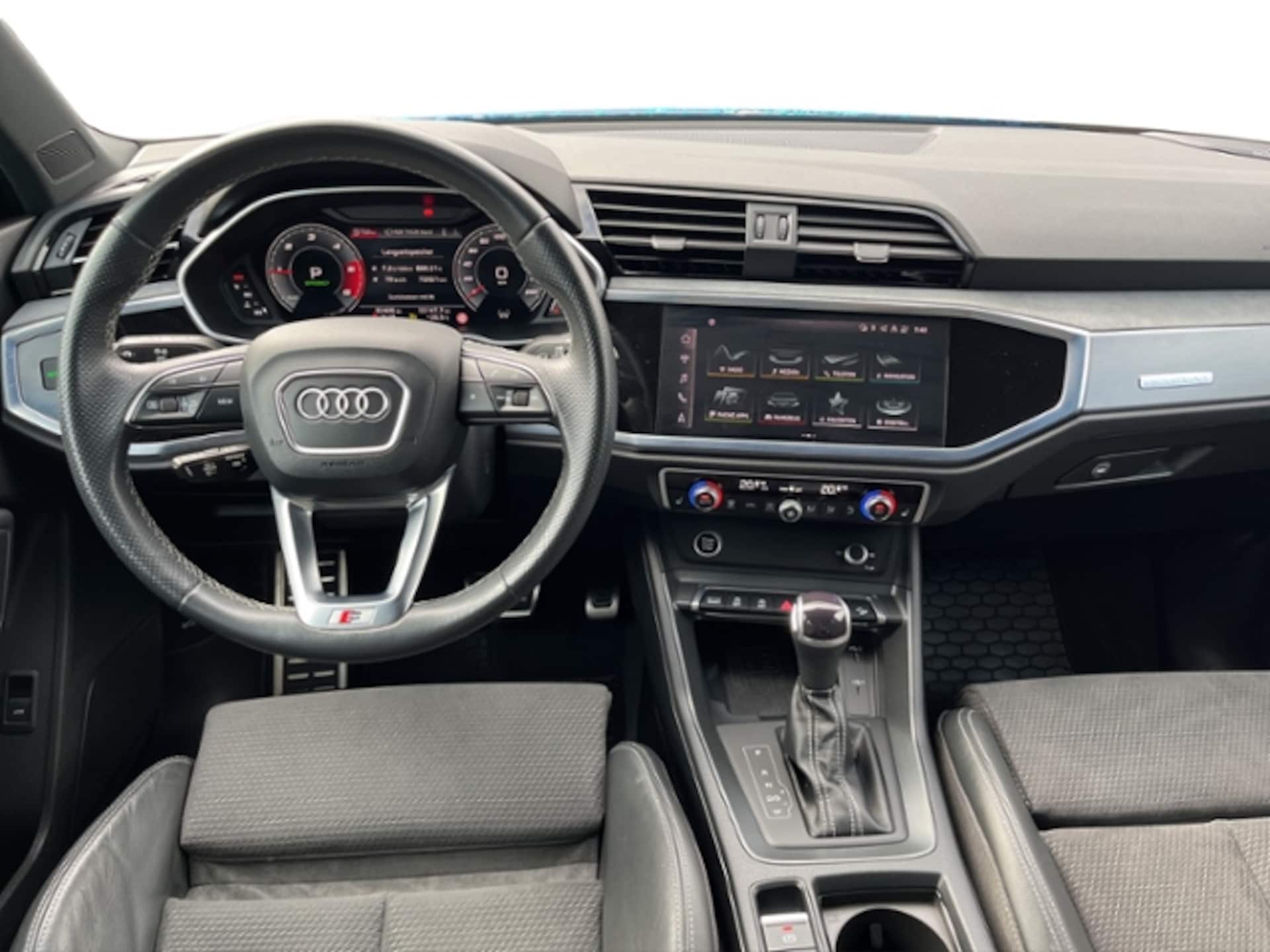 Audi Q3 SUV S line