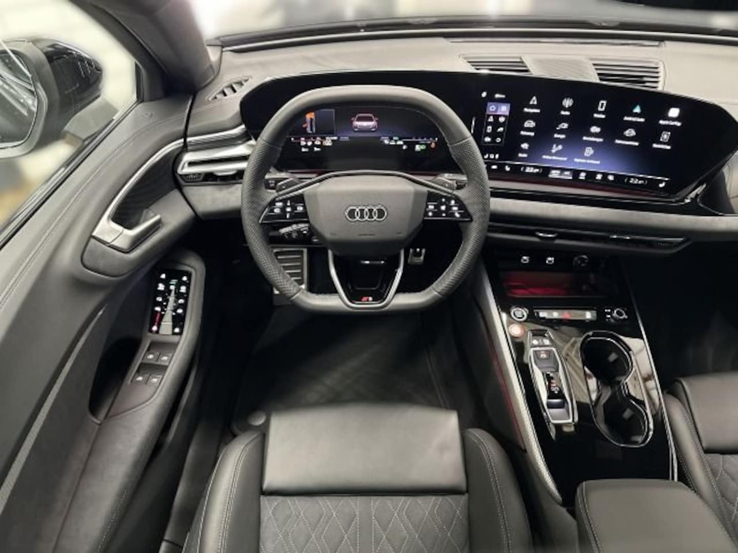Bild über Audi A5 Avant e-hybrid e-hybrid quattro 270 kW S tronic - für weitere Informationen kontaktieren Sie den Audi Partner